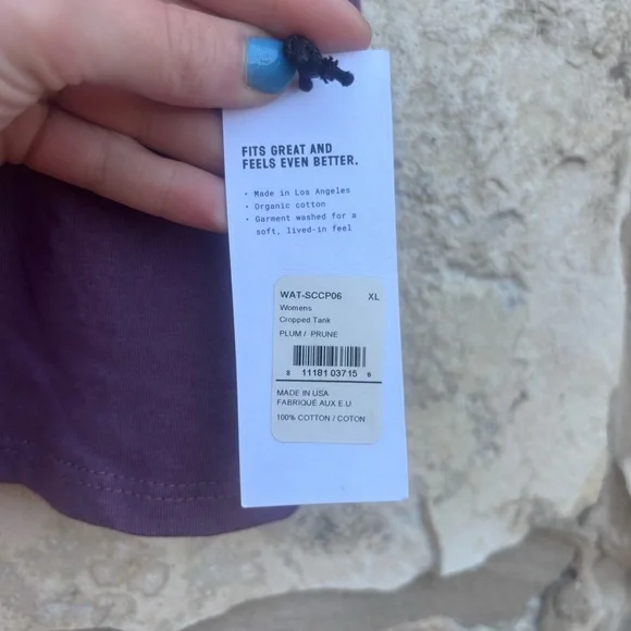 Richer poorer women’s cropped tank top in plum size x large NWT - Picture 3 of 5
